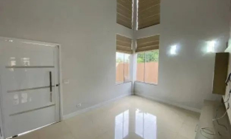 Sobrado A Venda Na A...