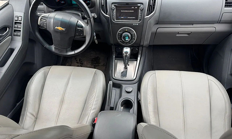 Chevrolet S10 Pick-U...