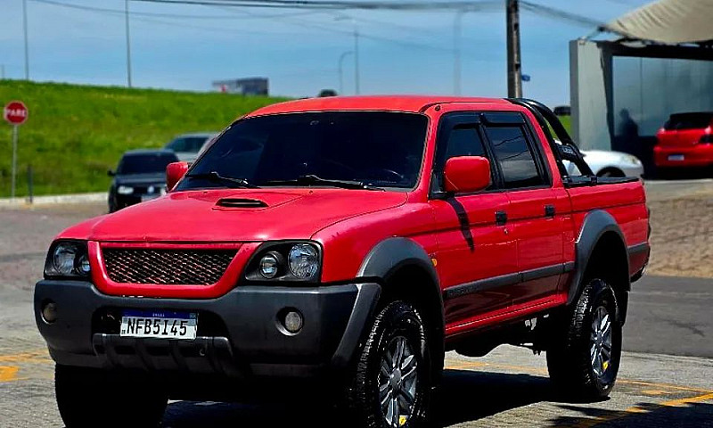 Mitsubishi L200 Outd...