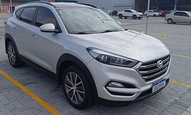 Hyundai Tucson Gls 1...