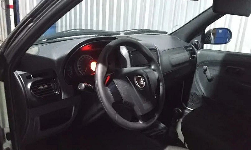 Fiat Strada Working ...