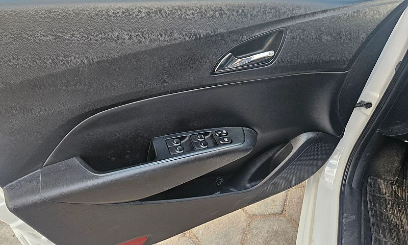 Hyundai Hb20S Premiu...
