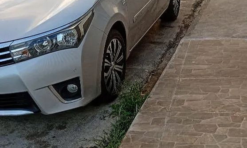 Toyota Corolla Gli 1...