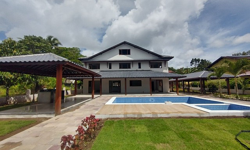 Casa Com 5 Dormitóri...