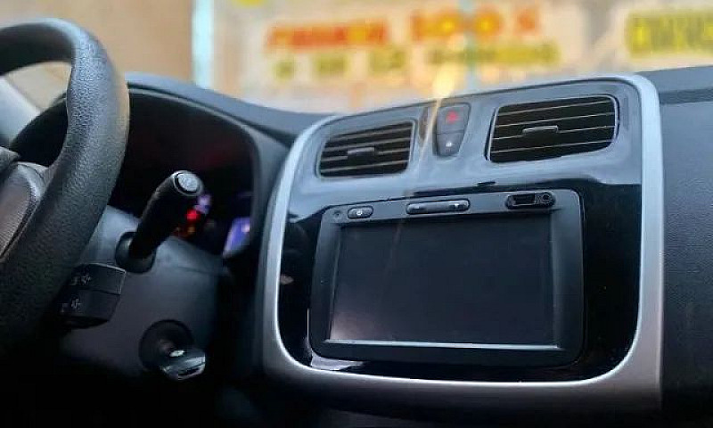 Renault Sandero Expr...