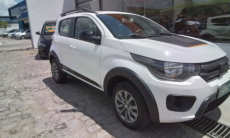 Fiat Mobi Trekking 1...