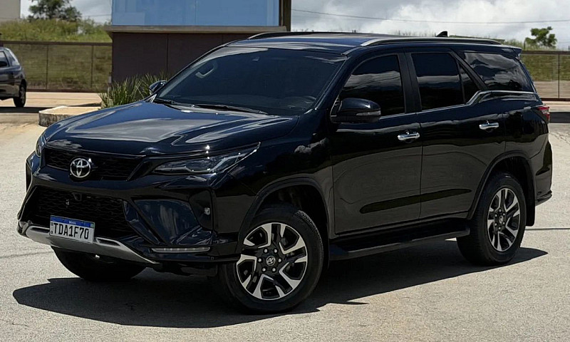 Toyota Hilux Sw4 Srx...