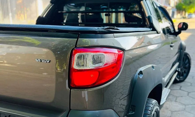 Fiat Strada Adventur...