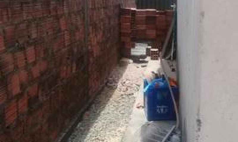 Vendo Casa Reformada...