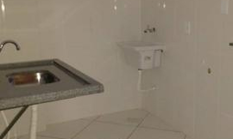Apartamento De 1 Qua...