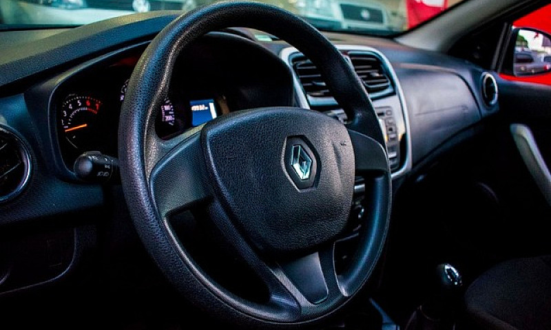 Renault Sandero ...