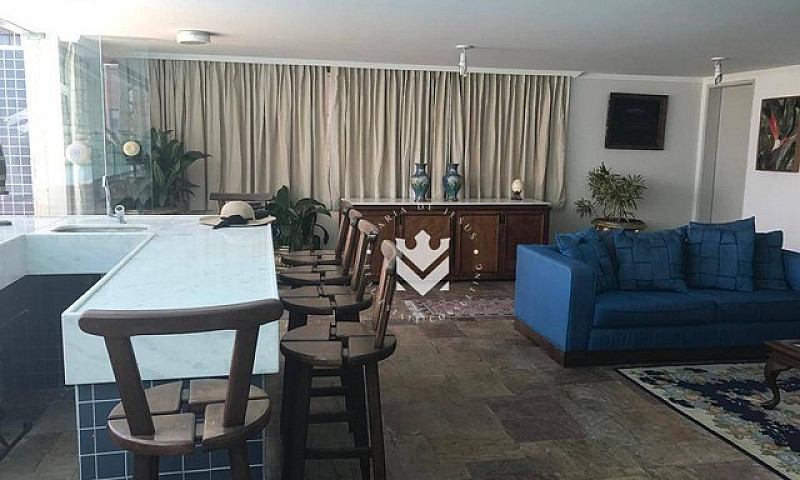 Cobertura Com 5 Suít...