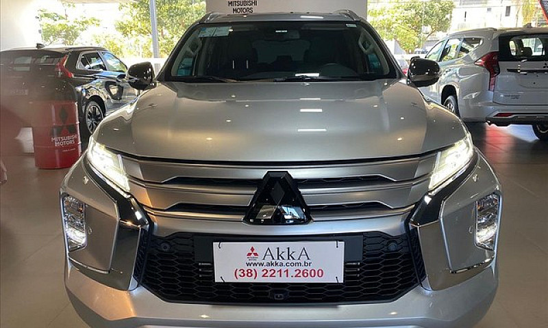Mitsubishi Pajero Sp...