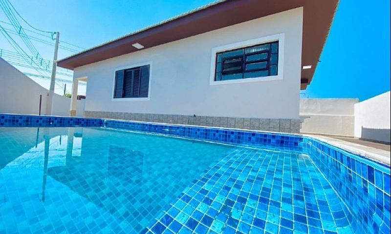 Casa Com Piscina Em ...