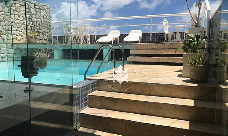 Cobertura Com 5 Suít...