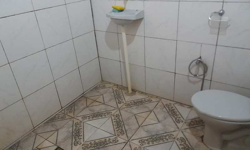 Vende Se Uma Casa Va...