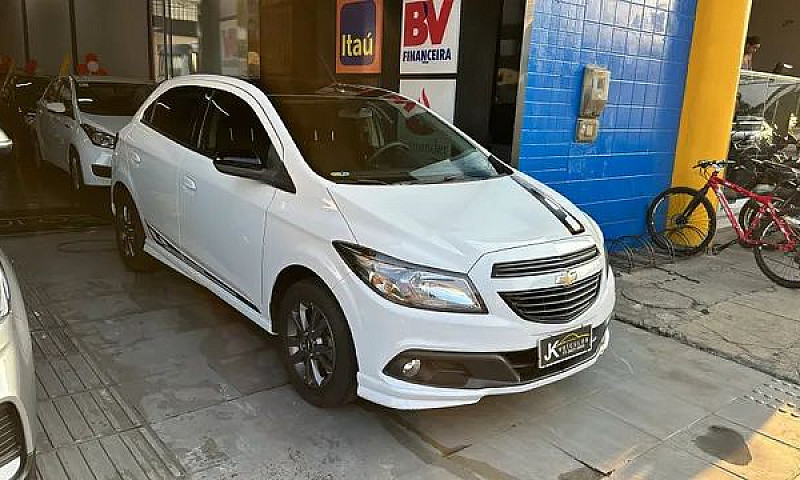 Gm - Onix Hatch Effe...