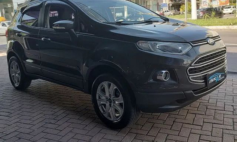 Ford Ecosport Titani...