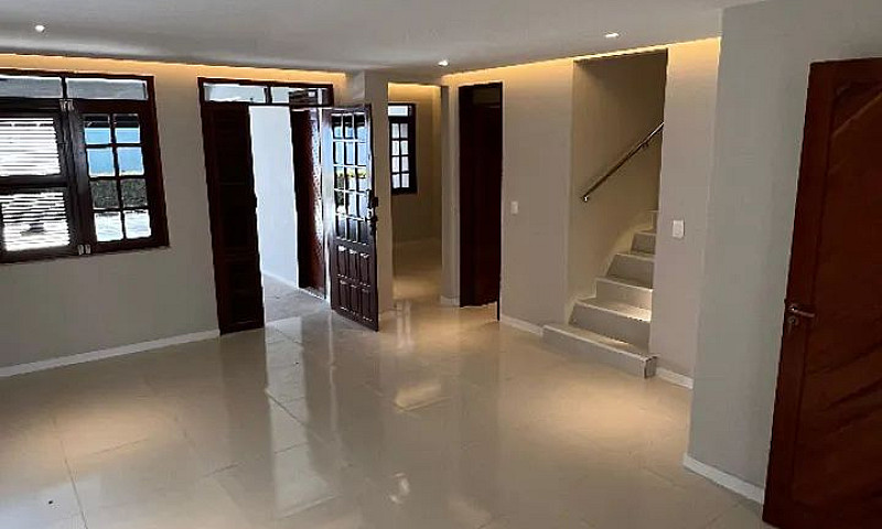 Casa Em Condominio S...