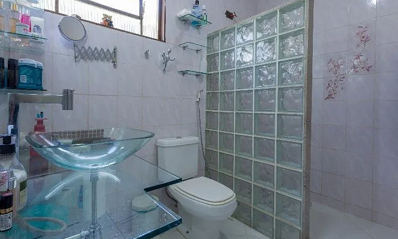 Casa Para Venda Na Q...