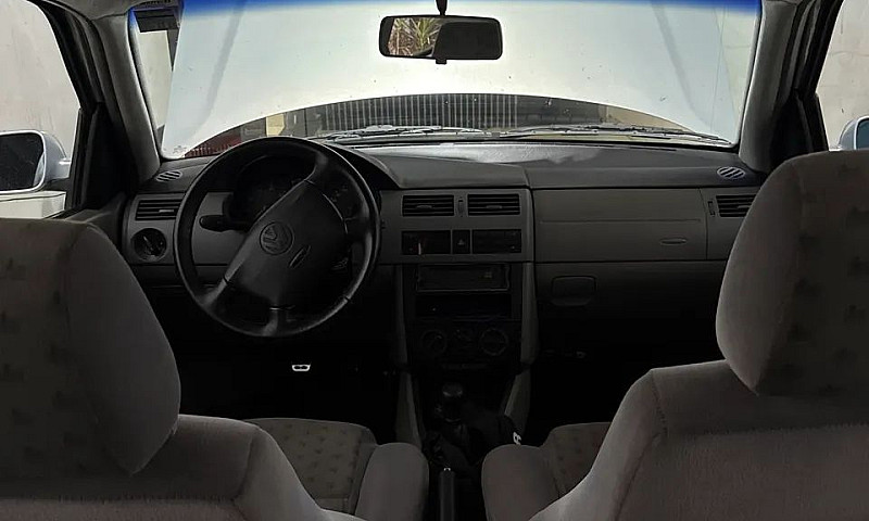 Volkswagen Gol Geraç...