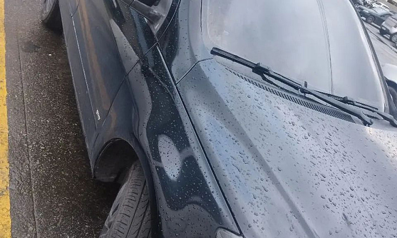Volkswagen Voyage 1....