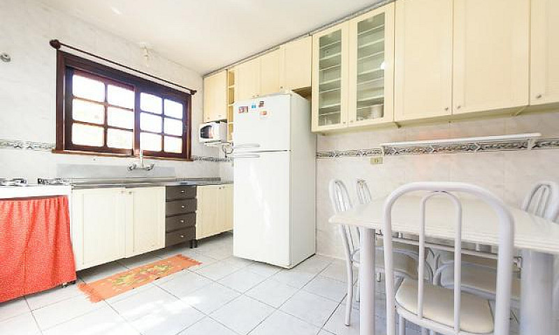 Sobrado Xaxim Duplex...