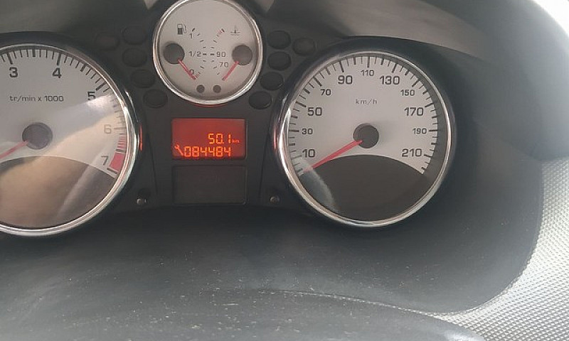 Peugeot 207 1.4...