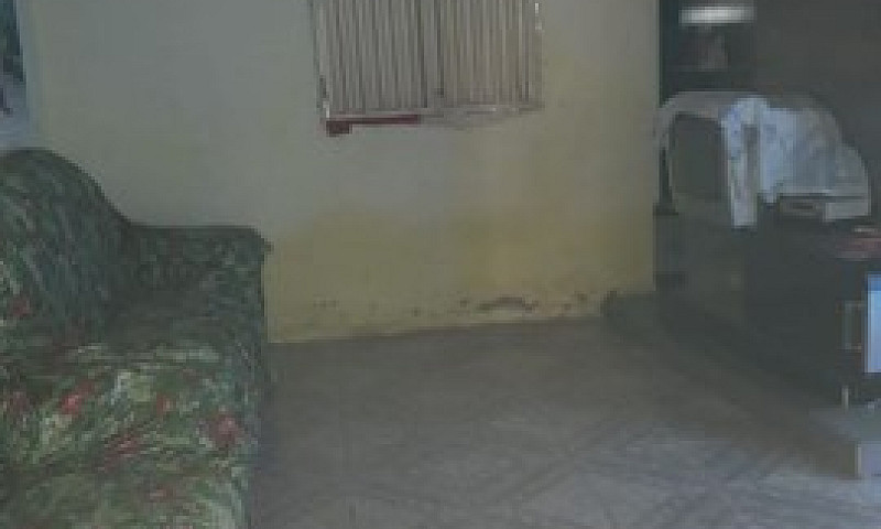 Vende Se Uma Casa Va...