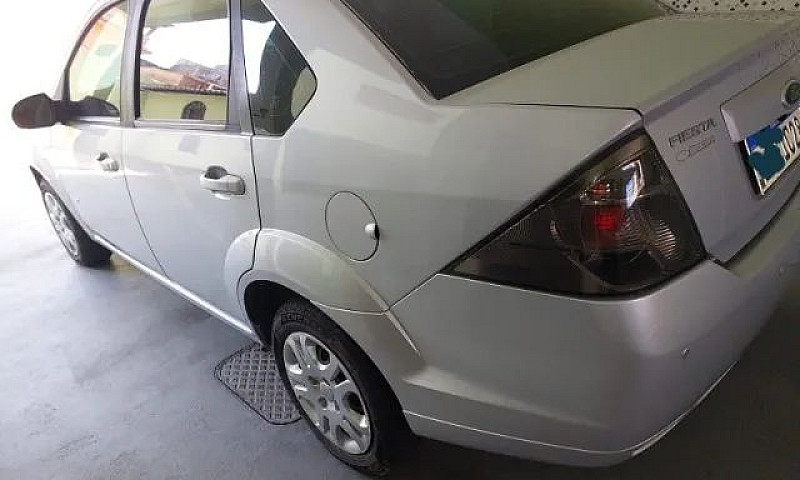 Fiesta Sedan 2014 (T...