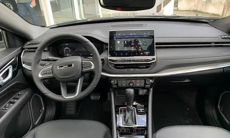 Jeep Compass 1.3 T27...