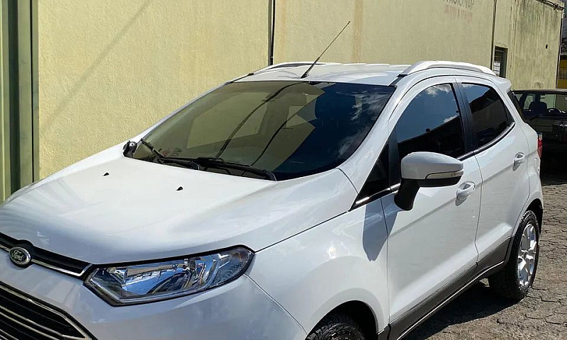 Ford Ecosport Titani...