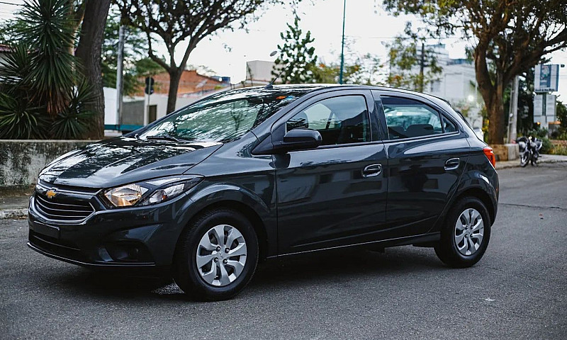 Chevrolet Onix Hatch...
