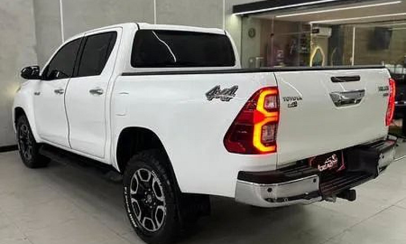 Toyota Hilux Cd 4X4 ...
