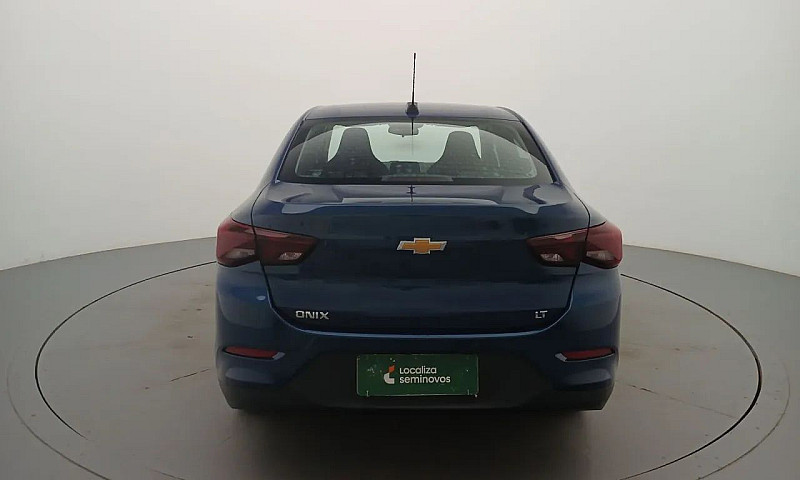 Chevrolet Onix Plus ...