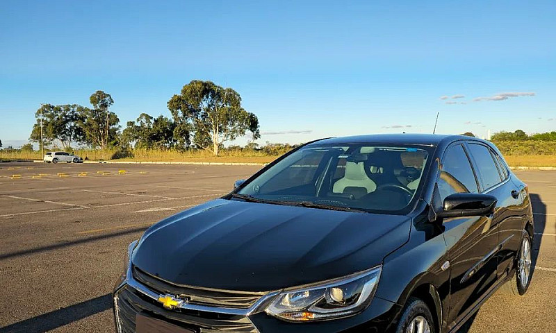 Chevrolet Onix Hatch...