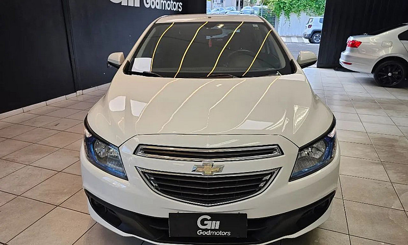 Chevrolet Onix Hatch...