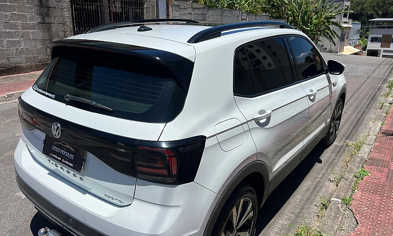 Volkswagen T-Cross C...