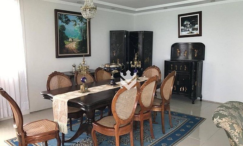 Cobertura Com 5 Suít...