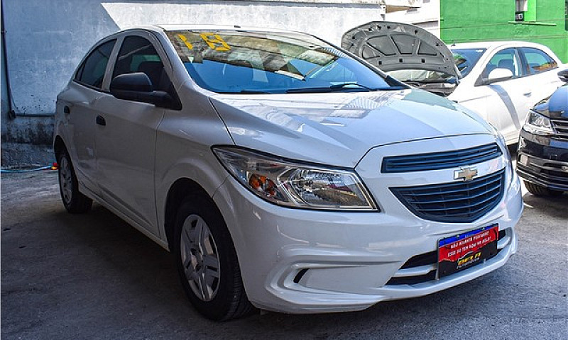 Chevrolet Onix Joy -...