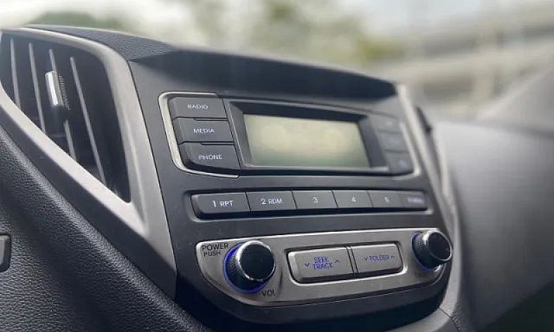07 Hyundai Hb20 1.6 ...