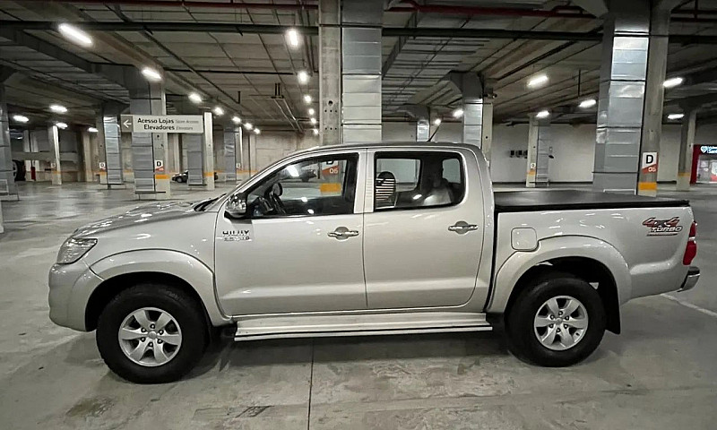 Hilux Cd Srv 3.0 Die...