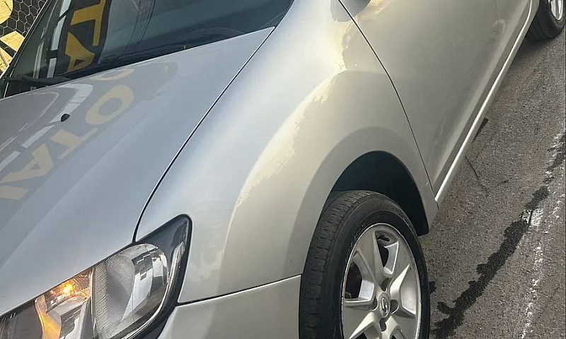Renault Logan Dynami...