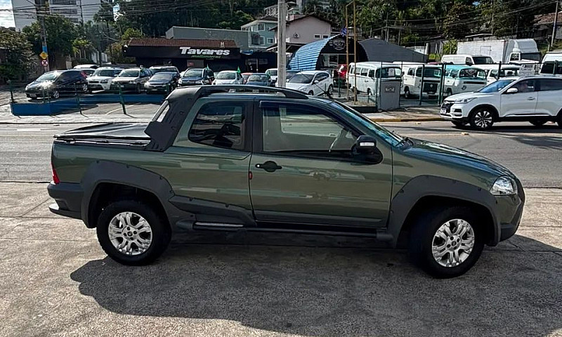 Fiat Strada Adventur...