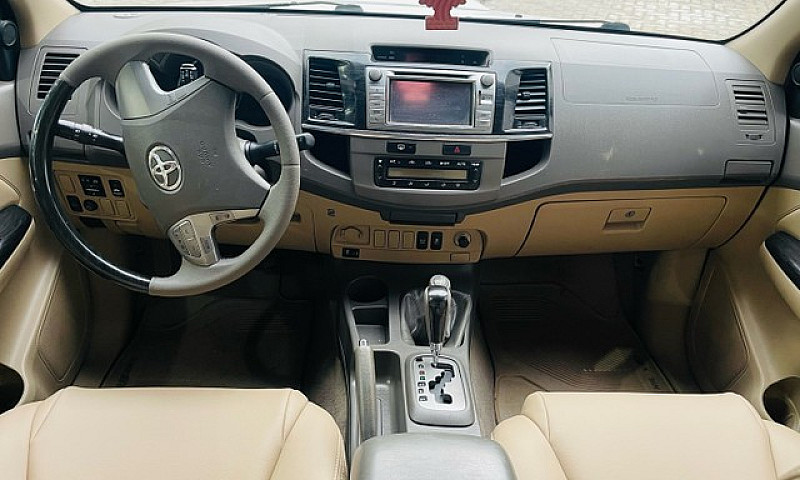 Hilux Sw4 Srv 2013 4...