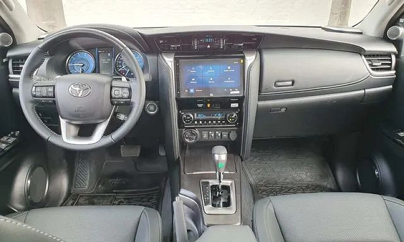 Hilux Sw4 Srx Platin...