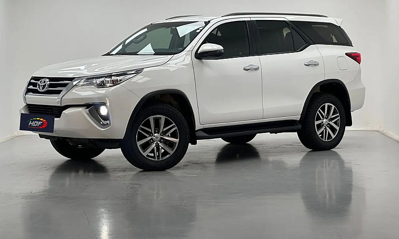 Hilux Sw4 Srv 4X2 2....