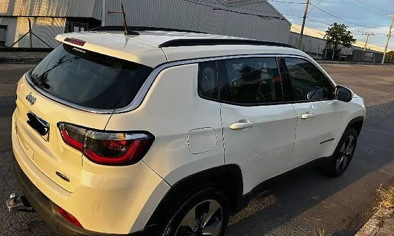 Jeep Compass 2018...