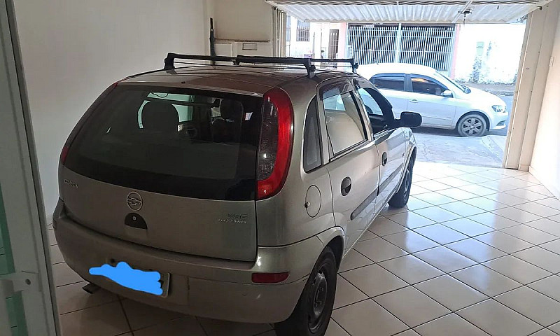 Chevrolet Corsa Hat....