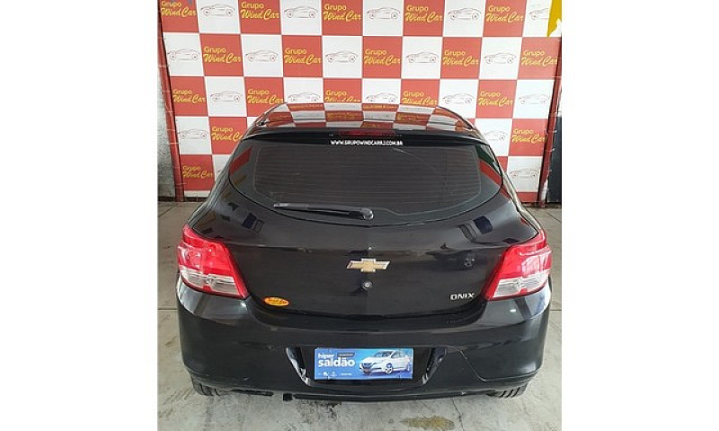 Chevrolet Onix 2016 ...